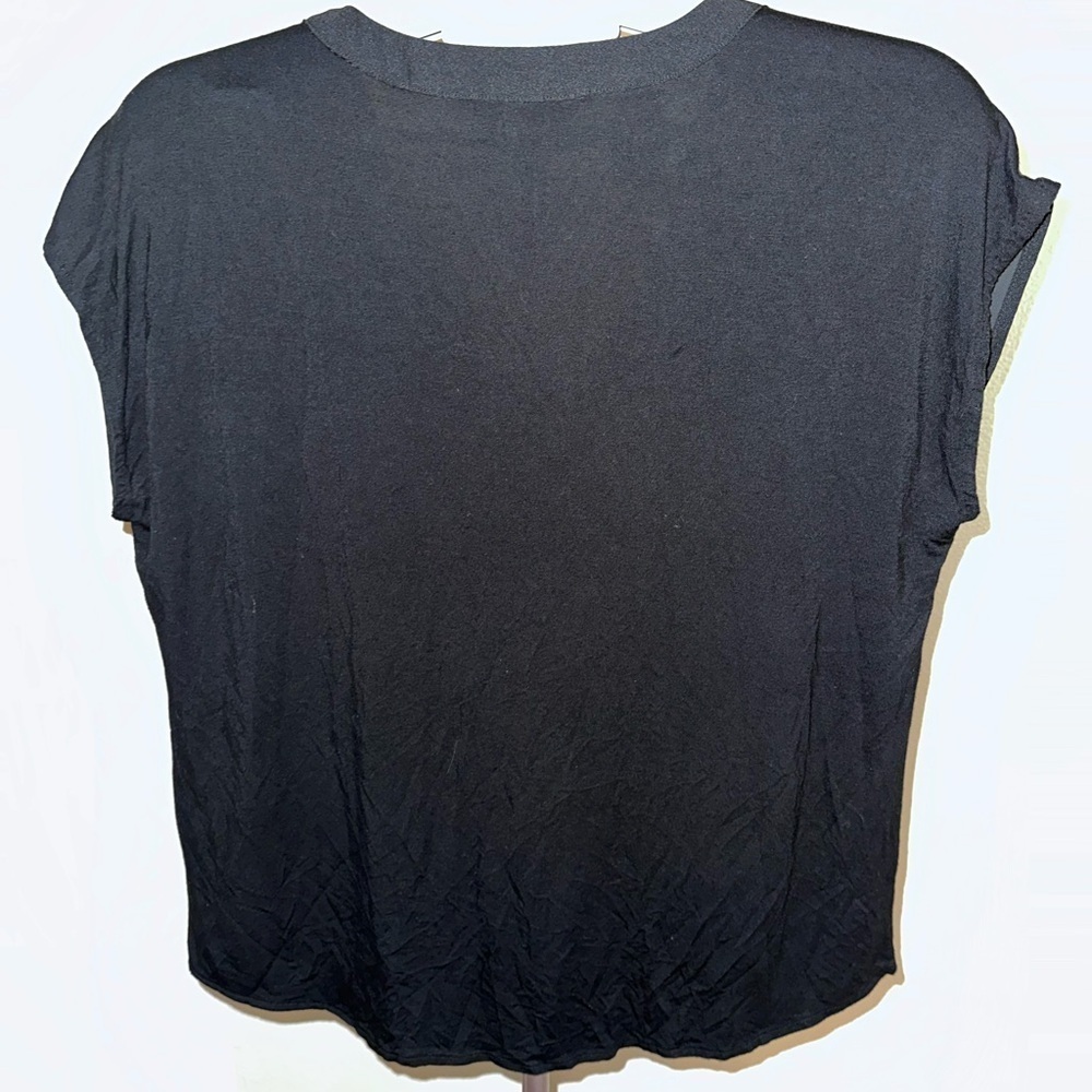 Banana Republic Black Cap Sleeve V-Neck Blouse - Picture 2 of 4